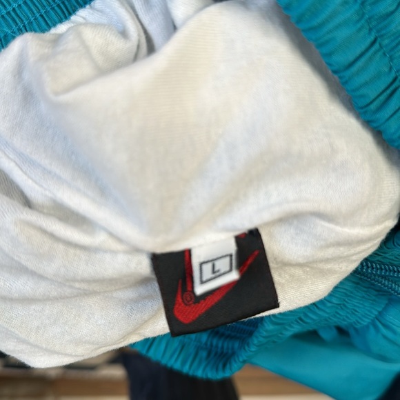 Vintage NIKE Windpants *RARE* Sz L - Picture 7 of 7